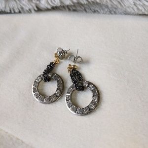 Sorrelli tri tone dangling earrings
